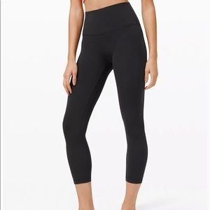 black lululemon leggings